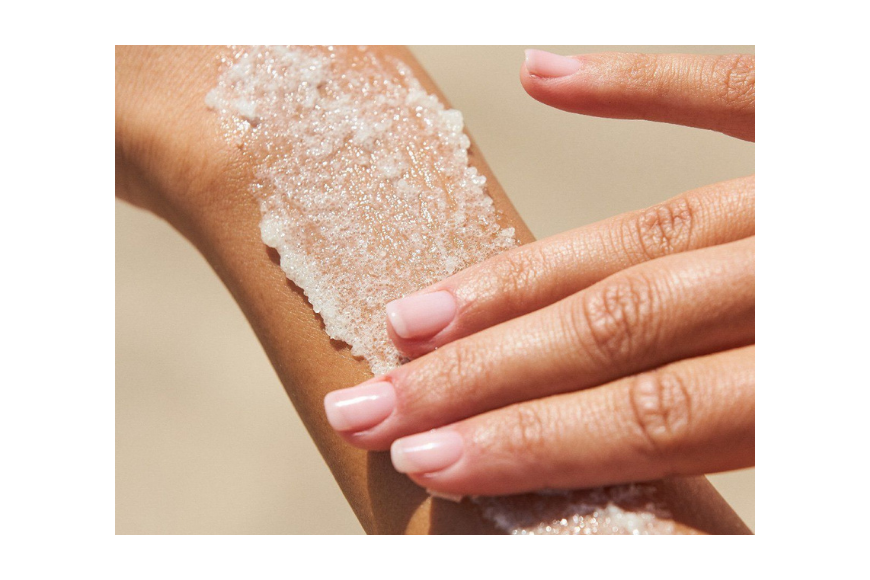 매끄러운 피부를 위한 스크럽 관리의 이해